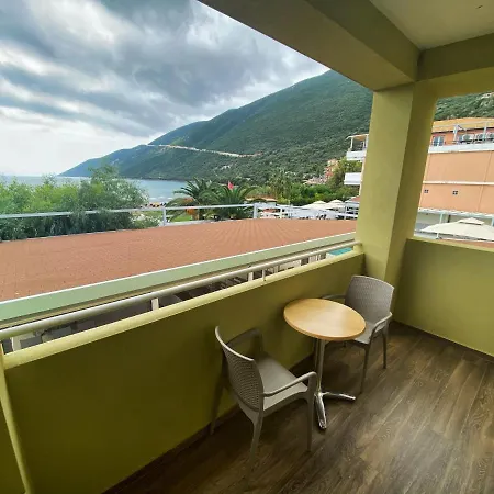 Cosmos 3* Vasiliki