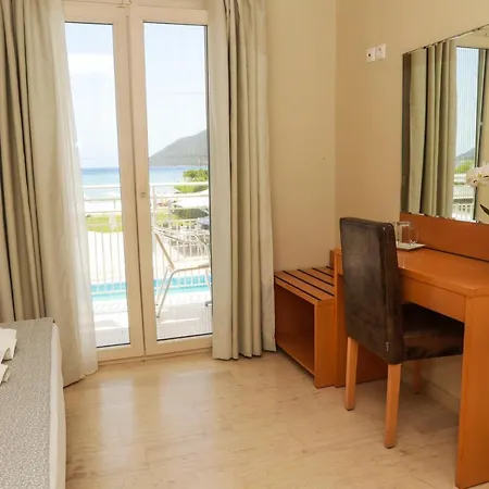 Cosmos Hotel Vasiliki