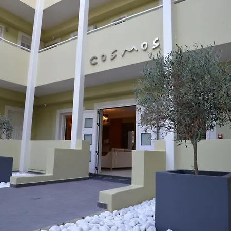 Cosmos 酒店 3*