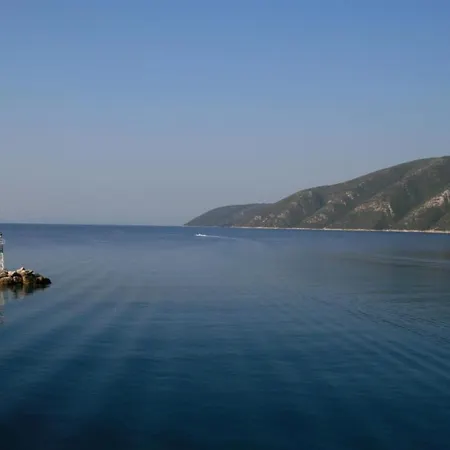 Cosmos Vasiliki (Lefkada)